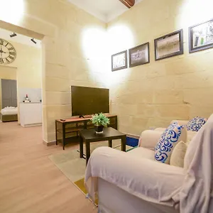Collection - Felix Appartement Valletta